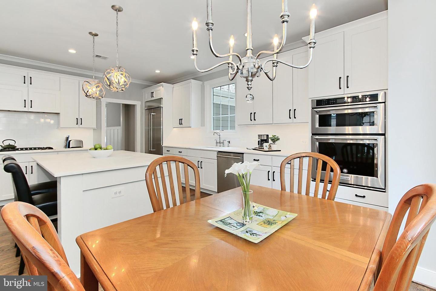 1304 TRACY PL, FALLS CHURCH, Virginia 22046, 5 Bedrooms Bedrooms, ,4 BathroomsBathrooms,Residential,For sale,1304 TRACY PL,VAFA2002948 MLS # VAFA2002948