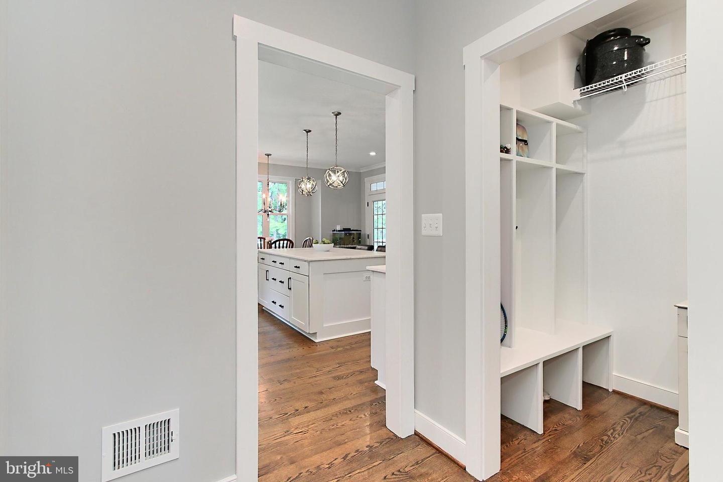 1304 TRACY PL, FALLS CHURCH, Virginia 22046, 5 Bedrooms Bedrooms, ,4 BathroomsBathrooms,Residential,For sale,1304 TRACY PL,VAFA2002948 MLS # VAFA2002948