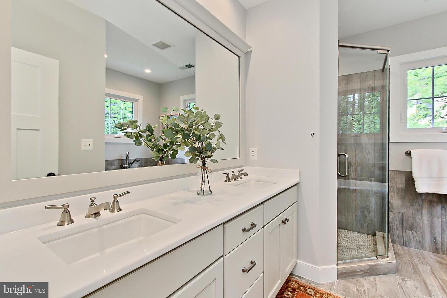1304 TRACY PL, FALLS CHURCH, Virginia 22046, 5 Bedrooms Bedrooms, ,4 BathroomsBathrooms,Residential,For sale,1304 TRACY PL,VAFA2002948 MLS # VAFA2002948