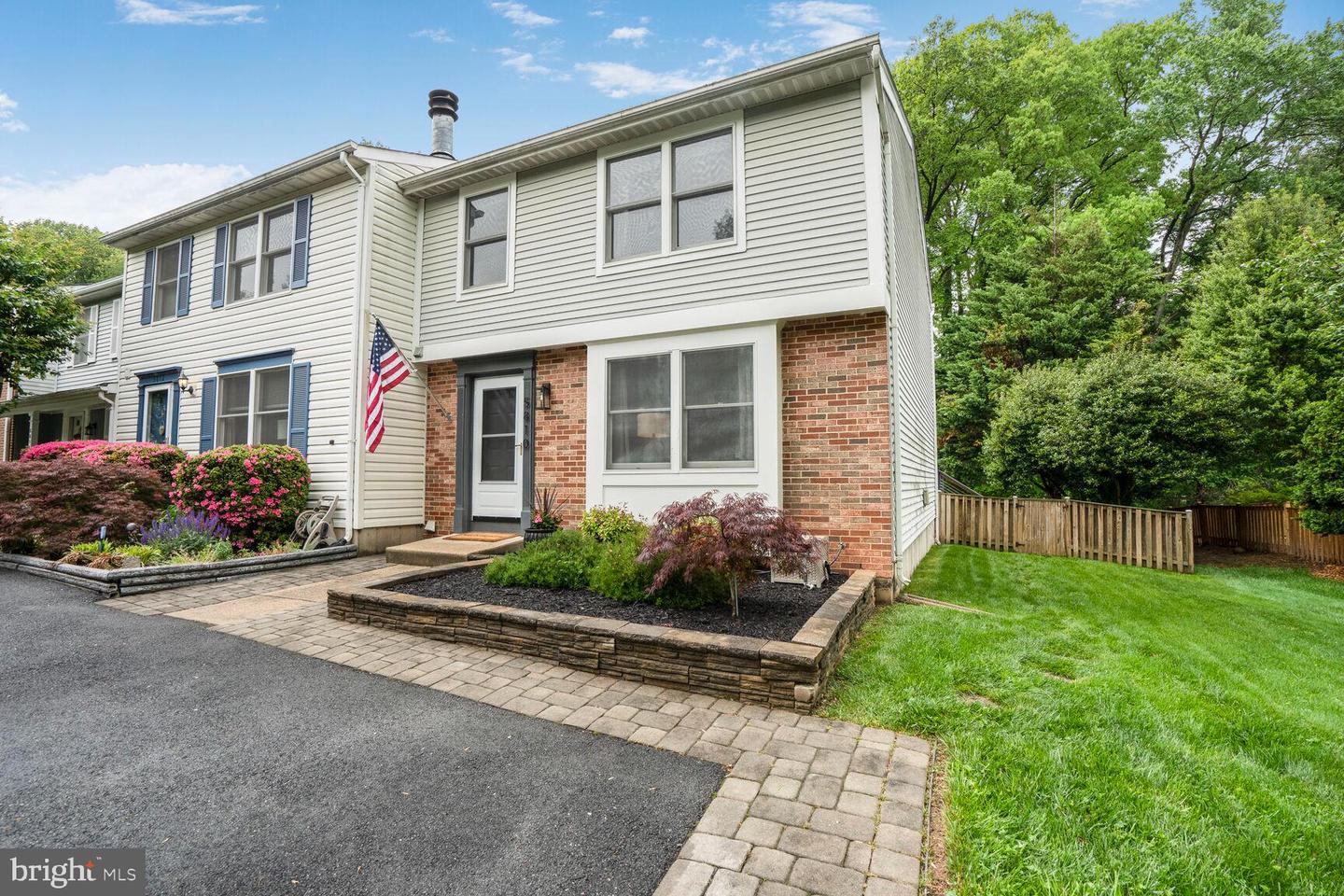 5810 CANVASBACK RD, BURKE, Virginia 22015, 3 Bedrooms Bedrooms, ,3 BathroomsBathrooms,Residential,For sale,5810 CANVASBACK RD,VAFX2237656 MLS # VAFX2237656