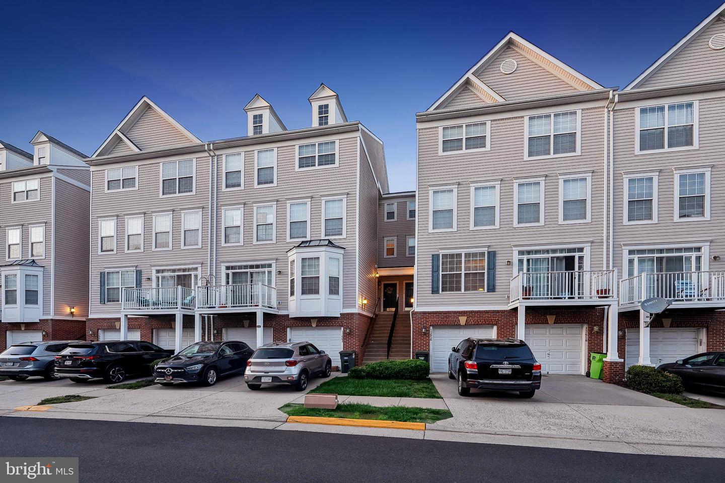 13660 VENTURI LN #216, HERNDON, Virginia 20171, 3 Bedrooms Bedrooms, ,2 BathroomsBathrooms,Residential,For sale,13660 VENTURI LN #216,VAFX2237716 MLS # VAFX2237716