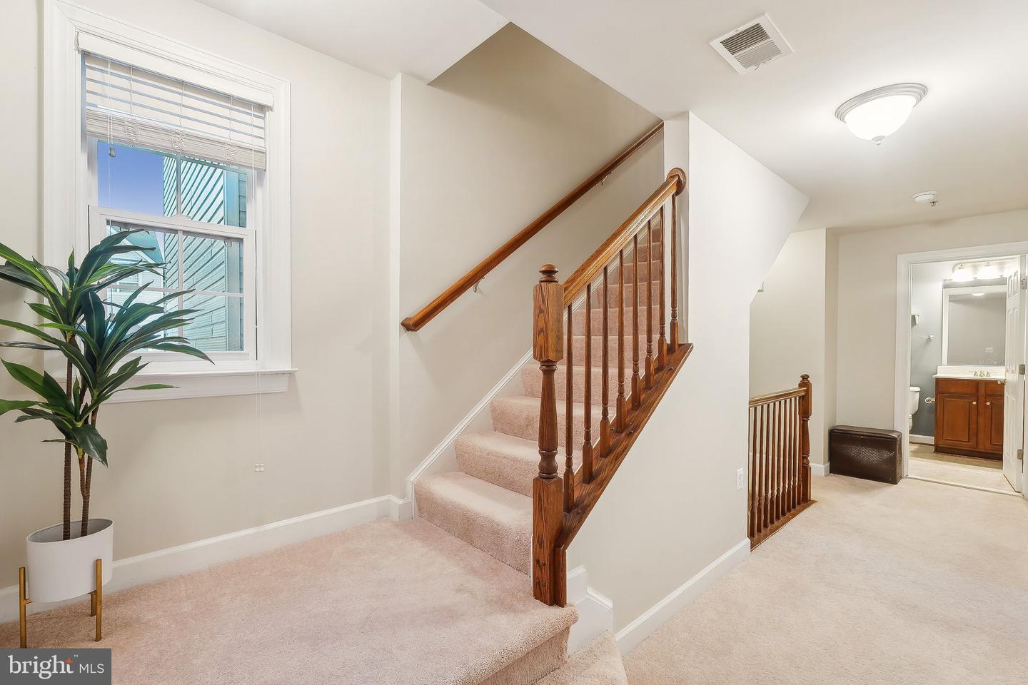 13660 VENTURI LN #216, HERNDON, Virginia 20171, 3 Bedrooms Bedrooms, ,2 BathroomsBathrooms,Residential,For sale,13660 VENTURI LN #216,VAFX2237716 MLS # VAFX2237716