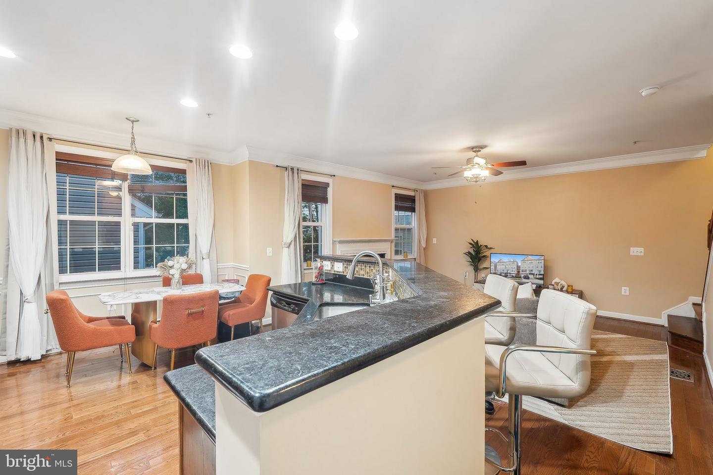 13660 VENTURI LN #216, HERNDON, Virginia 20171, 3 Bedrooms Bedrooms, ,2 BathroomsBathrooms,Residential,For sale,13660 VENTURI LN #216,VAFX2237716 MLS # VAFX2237716