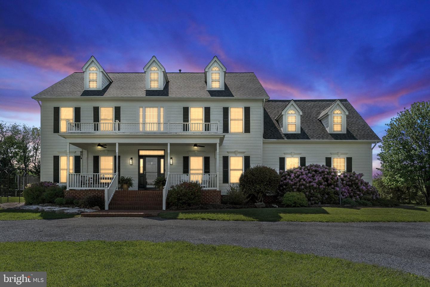37000 CARDIGAN PL, PURCELLVILLE, Virginia 20132, 4 Bedrooms Bedrooms, ,4 BathroomsBathrooms,Residential,For sale,37000 CARDIGAN PL,VALO2095212 MLS # VALO2095212