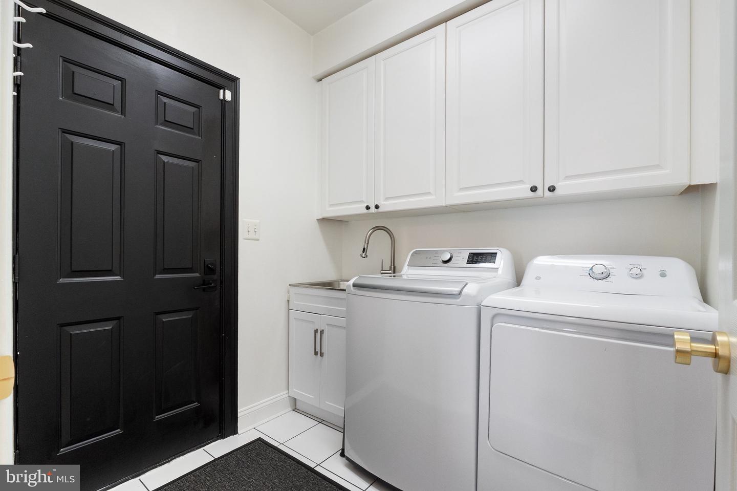 37000 CARDIGAN PL, PURCELLVILLE, Virginia 20132, 4 Bedrooms Bedrooms, ,4 BathroomsBathrooms,Residential,For sale,37000 CARDIGAN PL,VALO2095212 MLS # VALO2095212