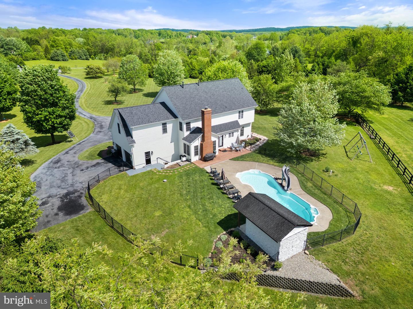 37000 CARDIGAN PL, PURCELLVILLE, Virginia 20132, 4 Bedrooms Bedrooms, ,4 BathroomsBathrooms,Residential,For sale,37000 CARDIGAN PL,VALO2095212 MLS # VALO2095212