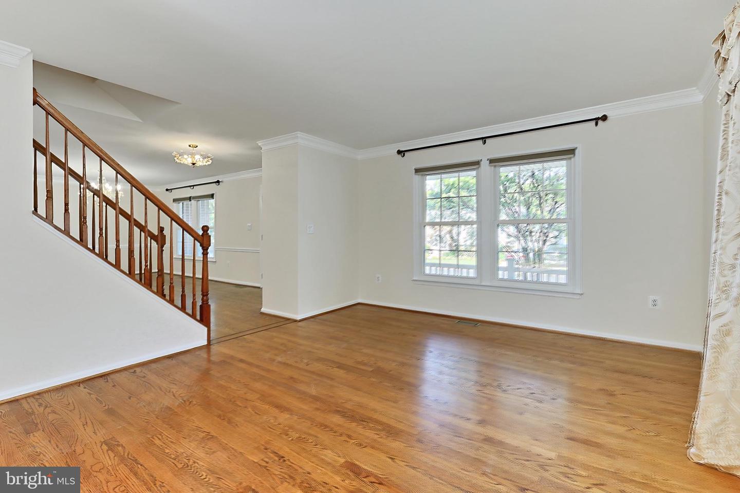 13407 BROOKFIELD DR, CHANTILLY, Virginia 20151, 4 Bedrooms Bedrooms, ,2 BathroomsBathrooms,Residential,For sale,13407 BROOKFIELD DR,VAFX2237734 MLS # VAFX2237734