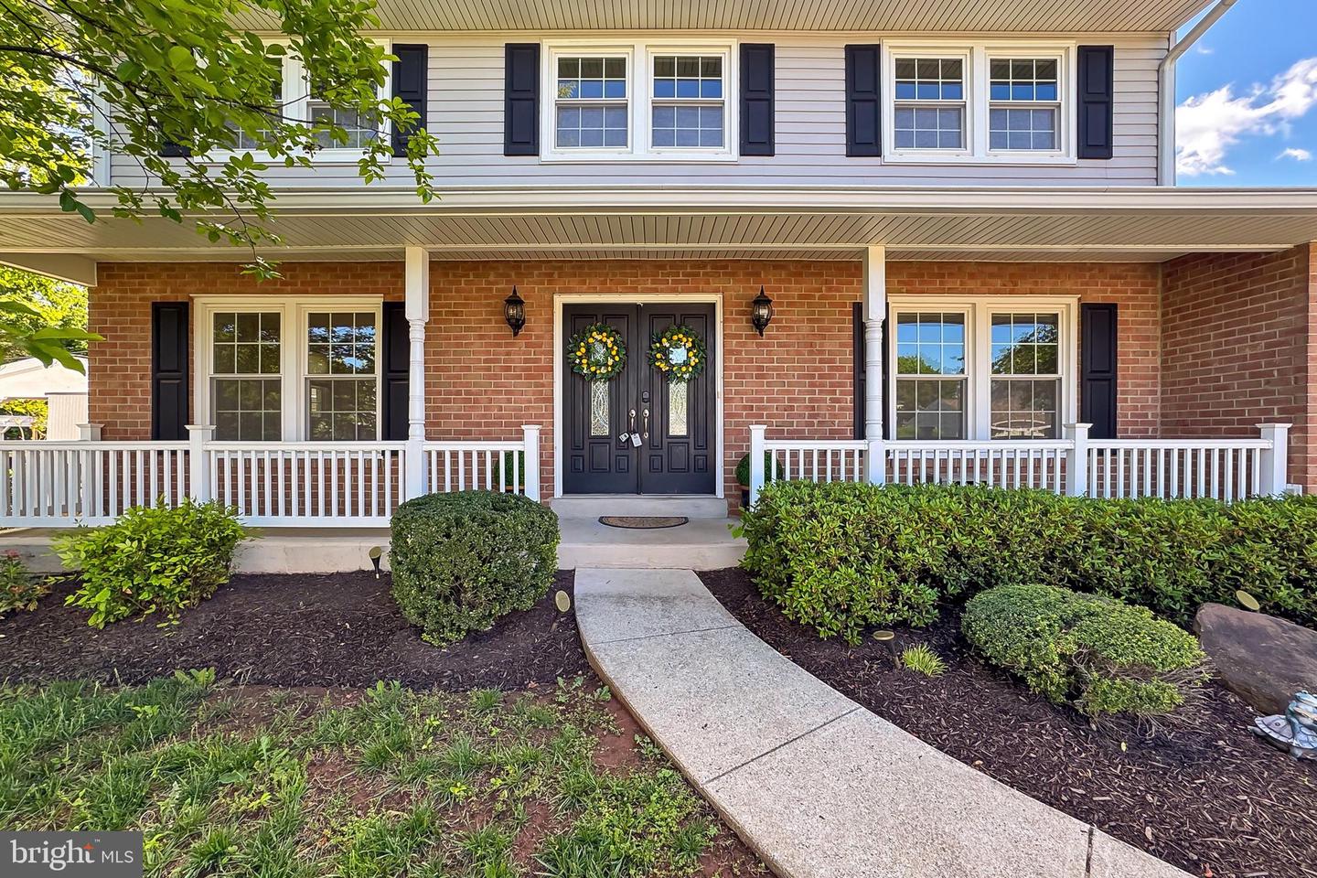 13407 BROOKFIELD DR, CHANTILLY, Virginia 20151, 4 Bedrooms Bedrooms, ,2 BathroomsBathrooms,Residential,For sale,13407 BROOKFIELD DR,VAFX2237734 MLS # VAFX2237734