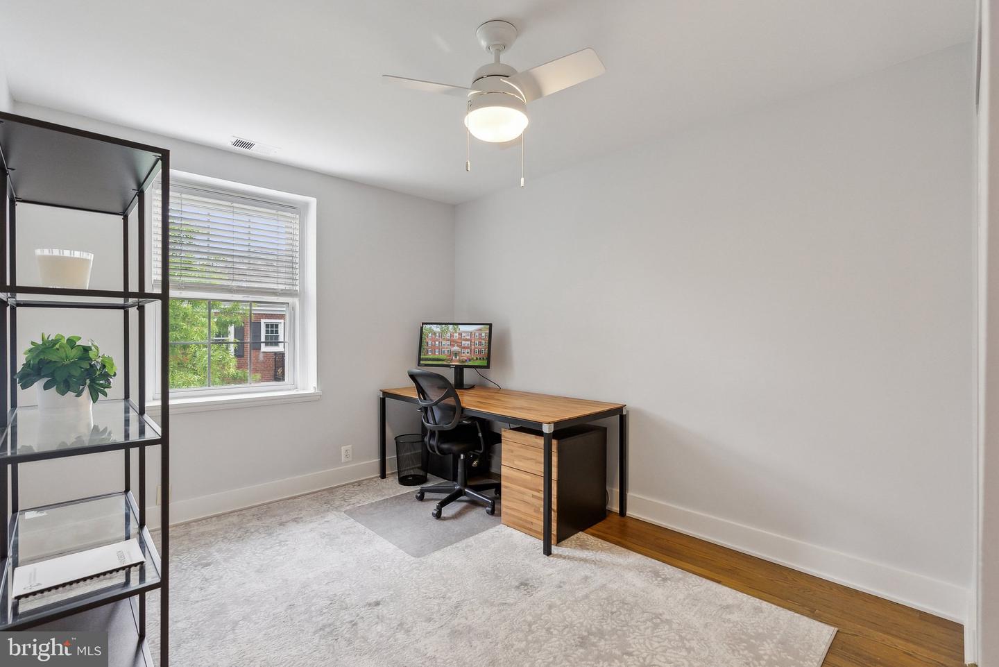 3031 S COLUMBUS ST #C2, ARLINGTON, Virginia 22206, 2 Bedrooms Bedrooms, ,1 BathroomBathrooms,Residential,For sale,3031 S COLUMBUS ST #C2,VAAR2056820 MLS # VAAR2056820