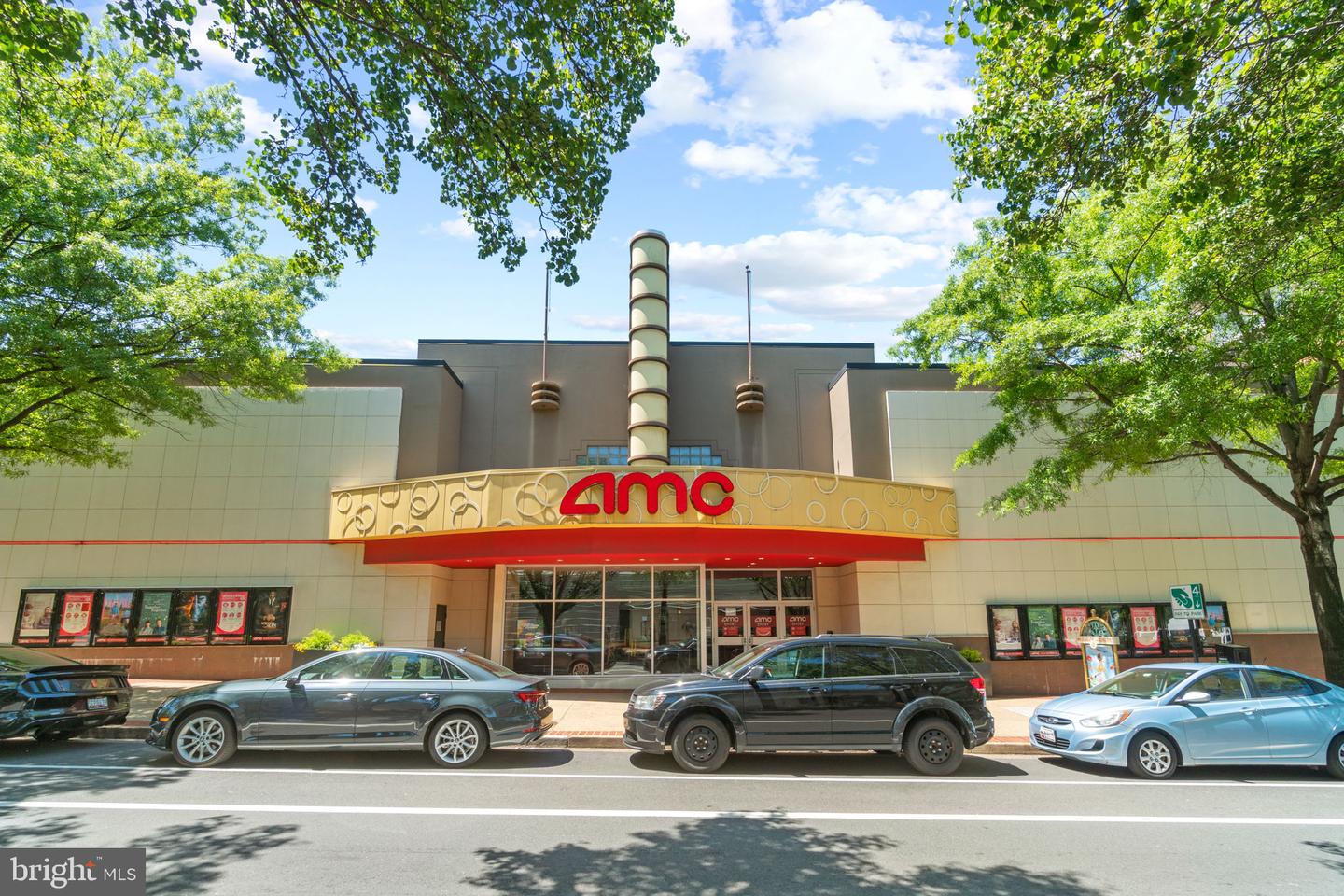 3031 S COLUMBUS ST #C2, ARLINGTON, Virginia 22206, 2 Bedrooms Bedrooms, ,1 BathroomBathrooms,Residential,For sale,3031 S COLUMBUS ST #C2,VAAR2056820 MLS # VAAR2056820