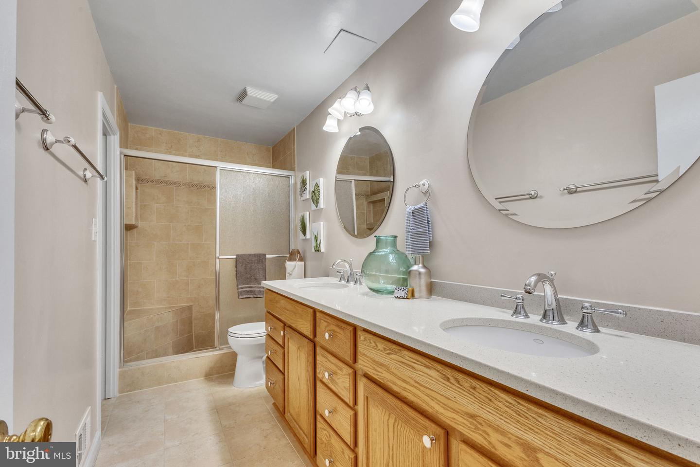 10062 WOOD SORRELS LN, BURKE, Virginia 22015, 3 Bedrooms Bedrooms, ,2 BathroomsBathrooms,Residential,For sale,10062 WOOD SORRELS LN,VAFX2237896 MLS # VAFX2237896