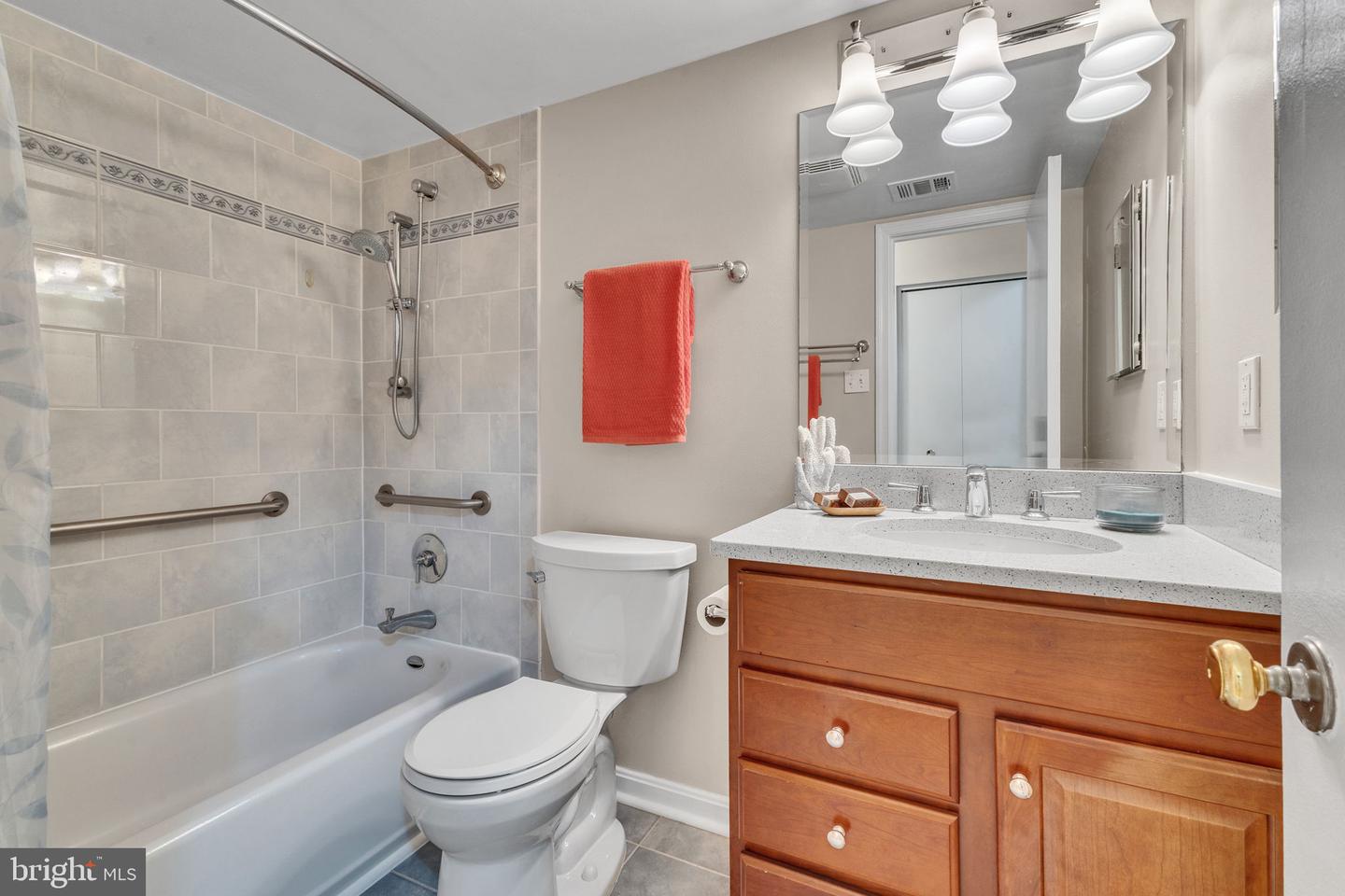 10062 WOOD SORRELS LN, BURKE, Virginia 22015, 3 Bedrooms Bedrooms, ,2 BathroomsBathrooms,Residential,For sale,10062 WOOD SORRELS LN,VAFX2237896 MLS # VAFX2237896
