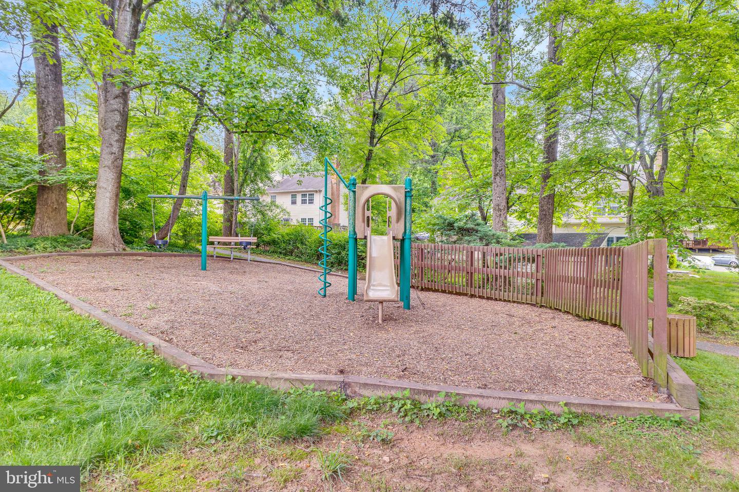 10062 WOOD SORRELS LN, BURKE, Virginia 22015, 3 Bedrooms Bedrooms, ,2 BathroomsBathrooms,Residential,For sale,10062 WOOD SORRELS LN,VAFX2237896 MLS # VAFX2237896