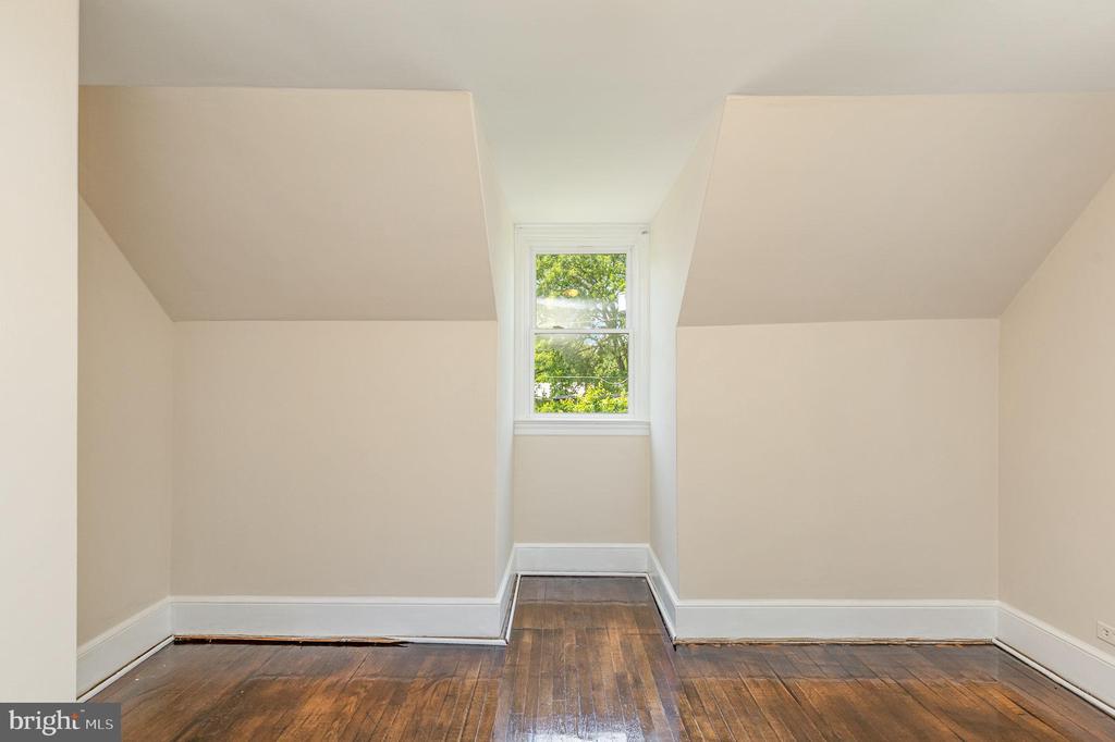 199 PELISO AVE, ORANGE, Virginia 22960, 4 Bedrooms Bedrooms, ,2 BathroomsBathrooms,Residential,199 PELISO AVE,VAOR2009662 MLS # VAOR2009662
