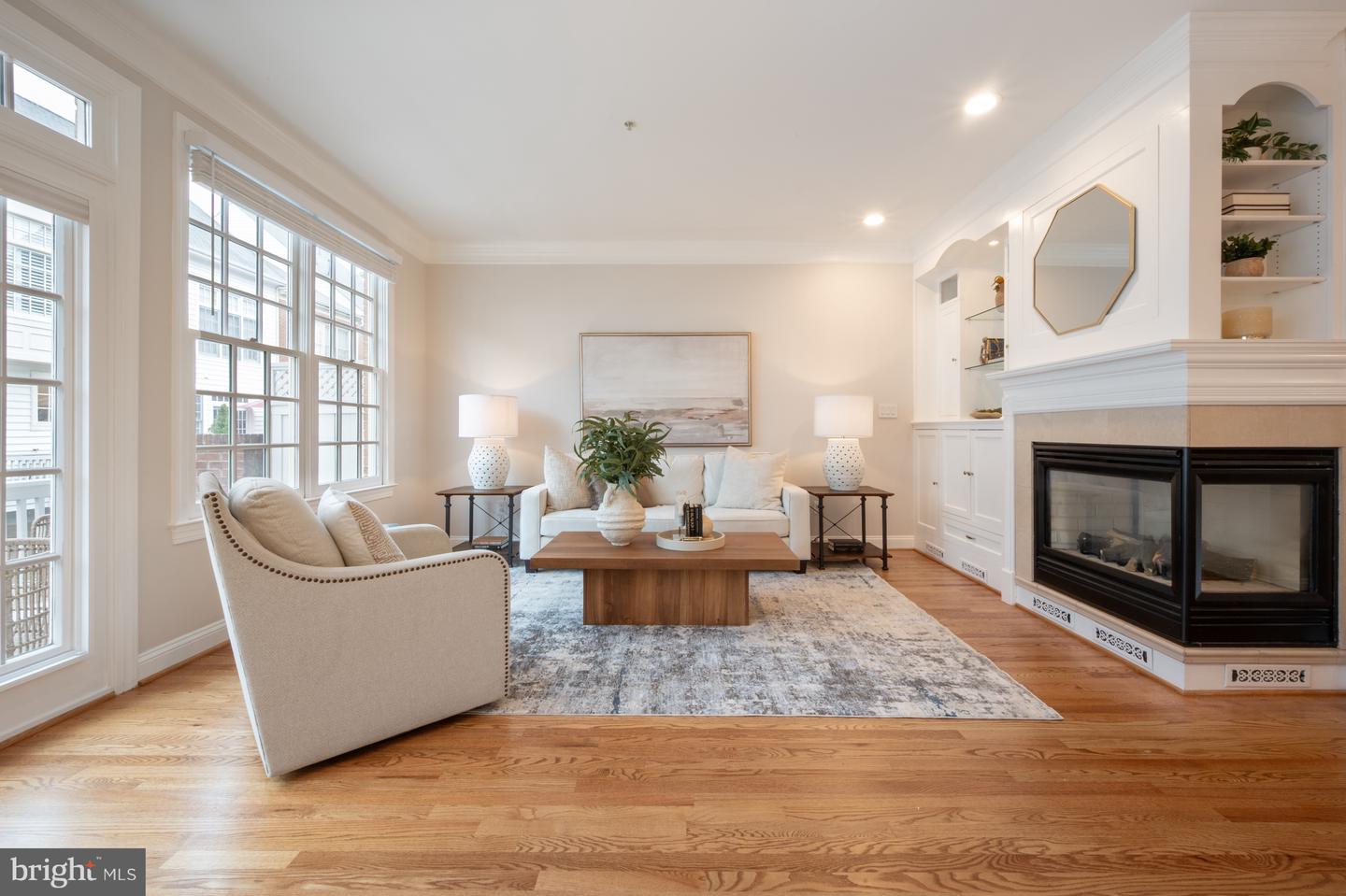 1225 ROUNDHOUSE LN, ALEXANDRIA, Virginia 22314, 3 Bedrooms Bedrooms, ,3 BathroomsBathrooms,Residential,For sale,1225 ROUNDHOUSE LN,VAAX2045010 MLS # VAAX2045010