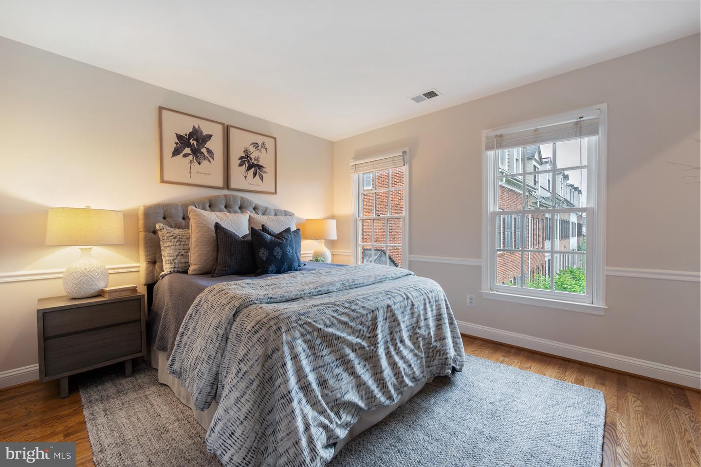 1225 ROUNDHOUSE LN, ALEXANDRIA, Virginia 22314, 3 Bedrooms Bedrooms, ,3 BathroomsBathrooms,Residential,For sale,1225 ROUNDHOUSE LN,VAAX2045010 MLS # VAAX2045010