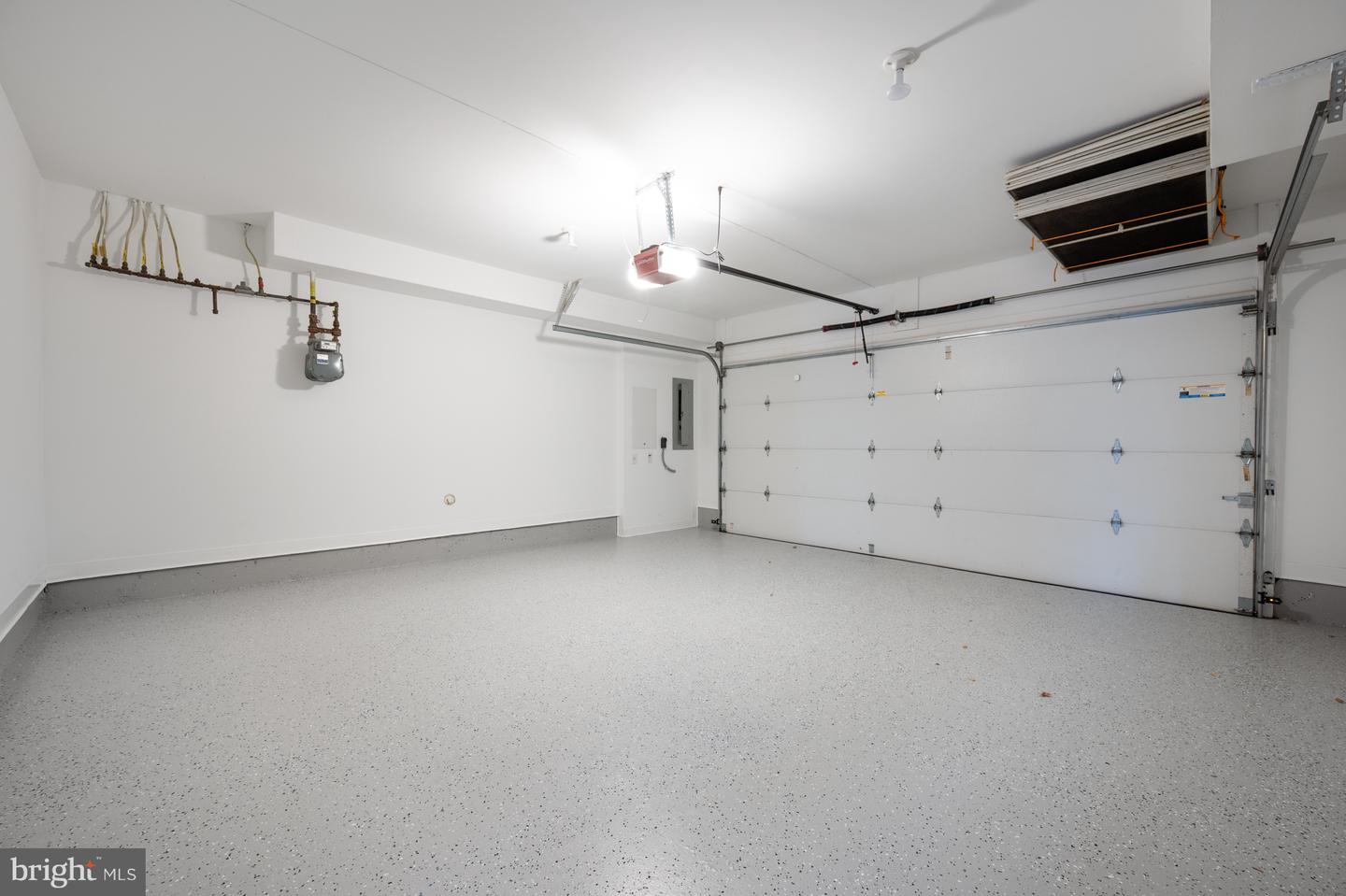 1225 ROUNDHOUSE LN, ALEXANDRIA, Virginia 22314, 3 Bedrooms Bedrooms, ,3 BathroomsBathrooms,Residential,For sale,1225 ROUNDHOUSE LN,VAAX2045010 MLS # VAAX2045010