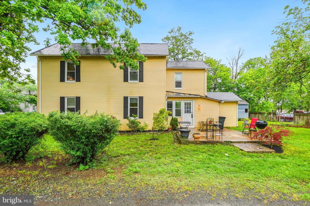 100 E MARSHALL ST, REMINGTON, Virginia 22734, 4 Bedrooms Bedrooms, ,3 BathroomsBathrooms,Residential,100 E MARSHALL ST,VAFQ2016534 MLS # VAFQ2016534