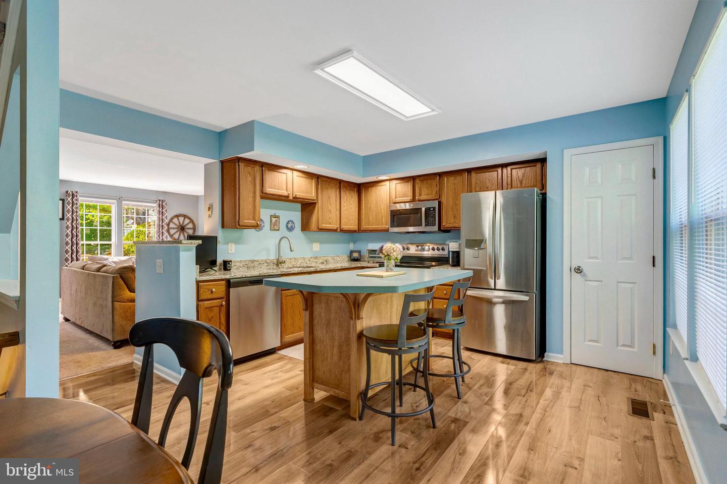 9568 BUTTONBUSH CT, MANASSAS, Virginia 20110, 3 Bedrooms Bedrooms, ,3 BathroomsBathrooms,Residential,For sale,9568 BUTTONBUSH CT,VAMN2008292 MLS # VAMN2008292