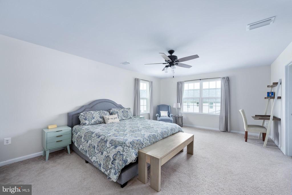 5219 ELK CREEK CIR, FREDERICKSBURG, Virginia 22407, 4 Bedrooms Bedrooms, ,3 BathroomsBathrooms,Residential,5219 ELK CREEK CIR,VASP2032882 MLS # VASP2032882