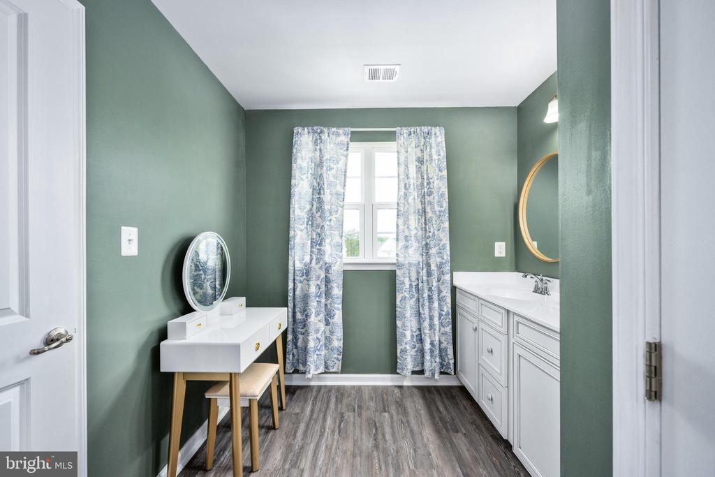 5219 ELK CREEK CIR, FREDERICKSBURG, Virginia 22407, 4 Bedrooms Bedrooms, ,3 BathroomsBathrooms,Residential,5219 ELK CREEK CIR,VASP2032882 MLS # VASP2032882