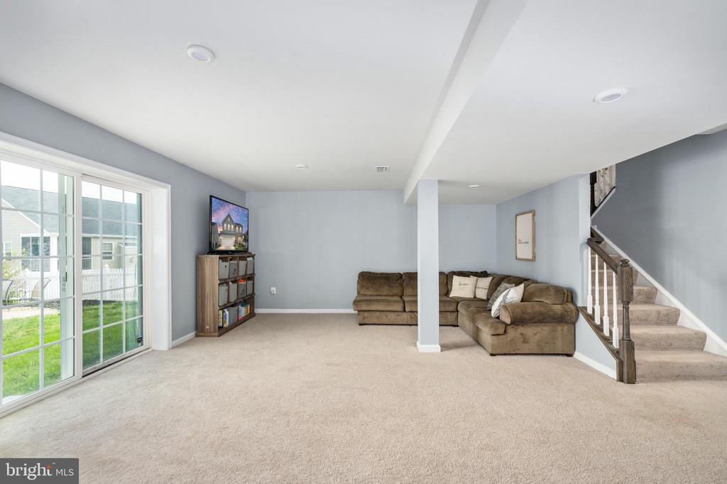 5219 ELK CREEK CIR, FREDERICKSBURG, Virginia 22407, 4 Bedrooms Bedrooms, ,3 BathroomsBathrooms,Residential,5219 ELK CREEK CIR,VASP2032882 MLS # VASP2032882