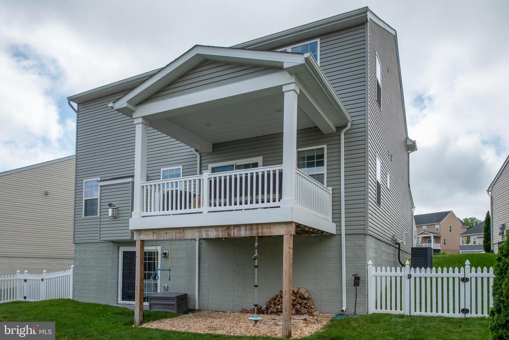 5219 ELK CREEK CIR, FREDERICKSBURG, Virginia 22407, 4 Bedrooms Bedrooms, ,3 BathroomsBathrooms,Residential,5219 ELK CREEK CIR,VASP2032882 MLS # VASP2032882