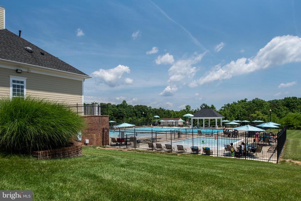 5219 ELK CREEK CIR, FREDERICKSBURG, Virginia 22407, 4 Bedrooms Bedrooms, ,3 BathroomsBathrooms,Residential,5219 ELK CREEK CIR,VASP2032882 MLS # VASP2032882