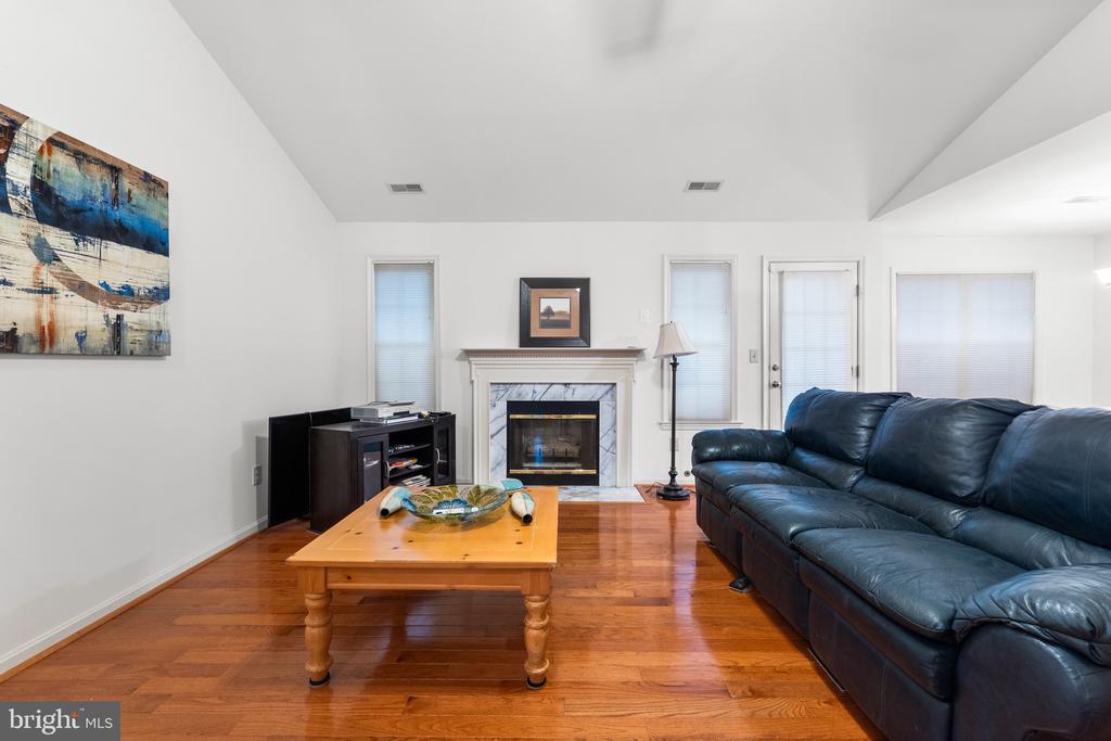 6307 WENDOVER CT, FREDERICKSBURG, Virginia 22407, 3 Bedrooms Bedrooms, ,2 BathroomsBathrooms,Residential,6307 WENDOVER CT,VASP2033030 MLS # VASP2033030