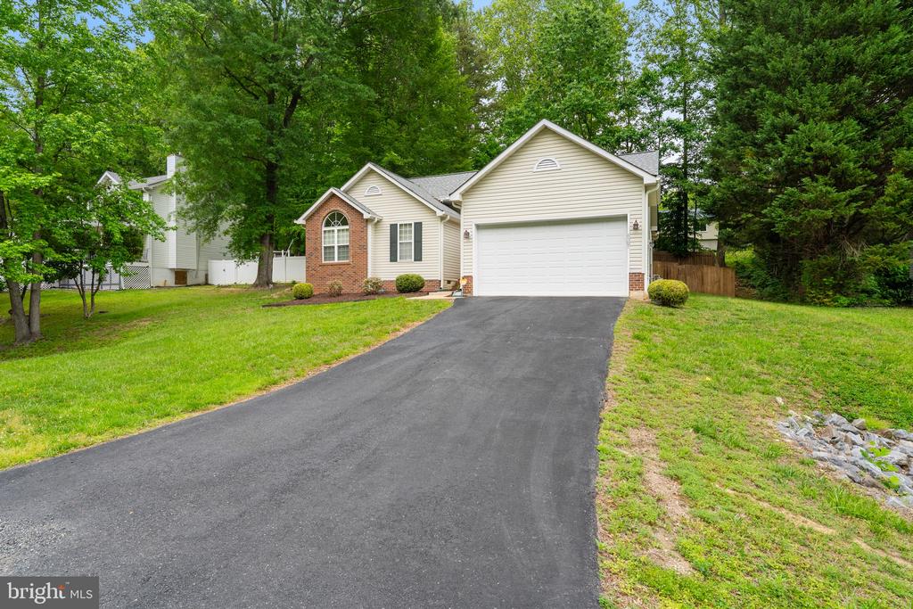 6307 WENDOVER CT, FREDERICKSBURG, Virginia 22407, 3 Bedrooms Bedrooms, ,2 BathroomsBathrooms,Residential,6307 WENDOVER CT,VASP2033030 MLS # VASP2033030