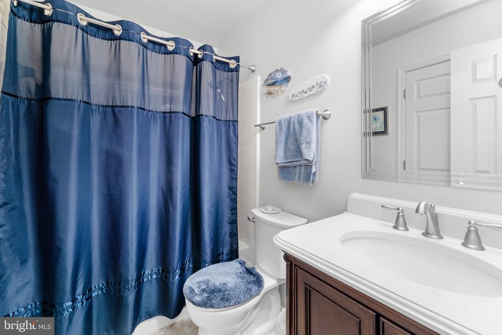 6307 WENDOVER CT, FREDERICKSBURG, Virginia 22407, 3 Bedrooms Bedrooms, ,2 BathroomsBathrooms,Residential,6307 WENDOVER CT,VASP2033030 MLS # VASP2033030