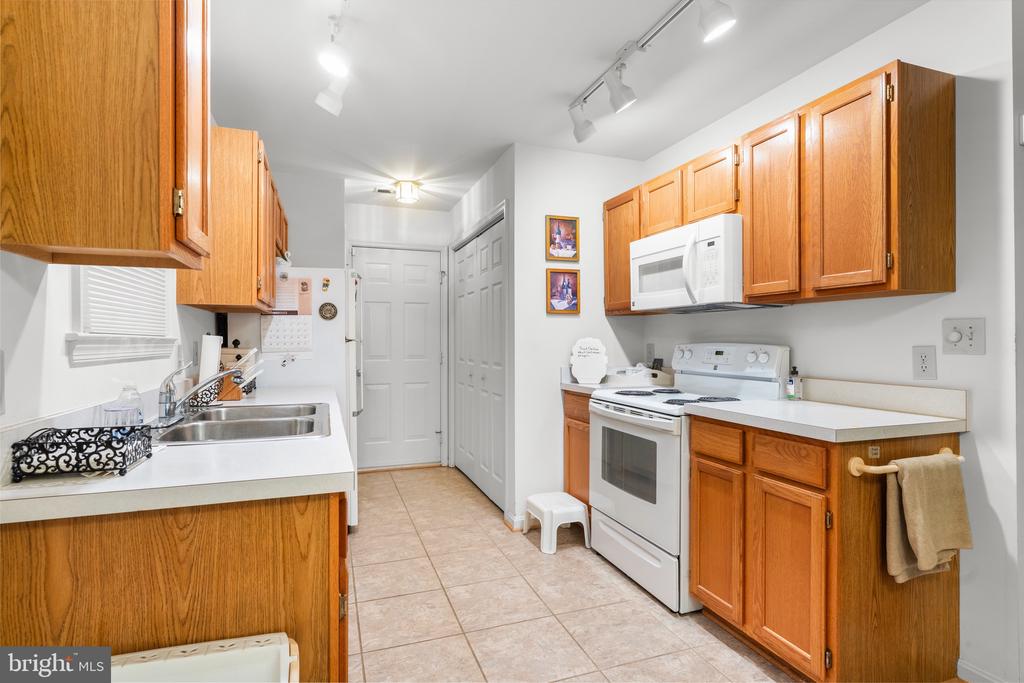 6307 WENDOVER CT, FREDERICKSBURG, Virginia 22407, 3 Bedrooms Bedrooms, ,2 BathroomsBathrooms,Residential,6307 WENDOVER CT,VASP2033030 MLS # VASP2033030