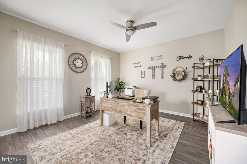 6708 NINTH CORPS LN, SPOTSYLVANIA, Virginia 22553, 4 Bedrooms Bedrooms, ,3 BathroomsBathrooms,Residential,6708 NINTH CORPS LN,VASP2033076 MLS # VASP2033076