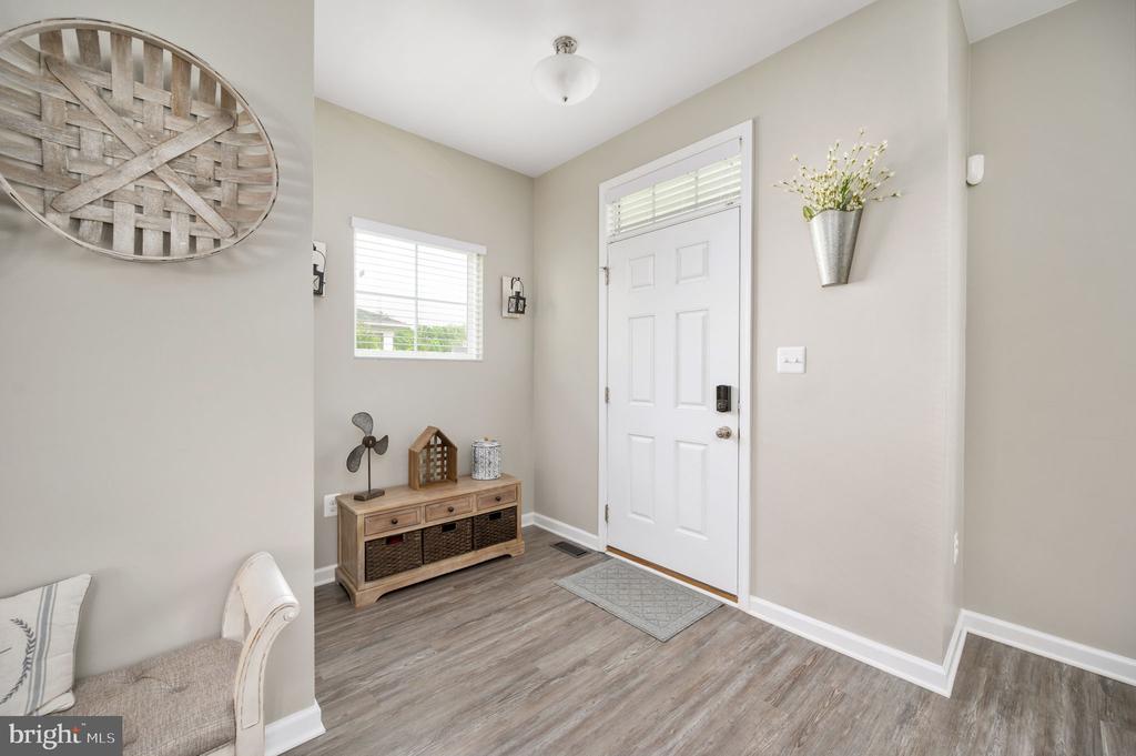 6708 NINTH CORPS LN, SPOTSYLVANIA, Virginia 22553, 4 Bedrooms Bedrooms, ,3 BathroomsBathrooms,Residential,6708 NINTH CORPS LN,VASP2033076 MLS # VASP2033076