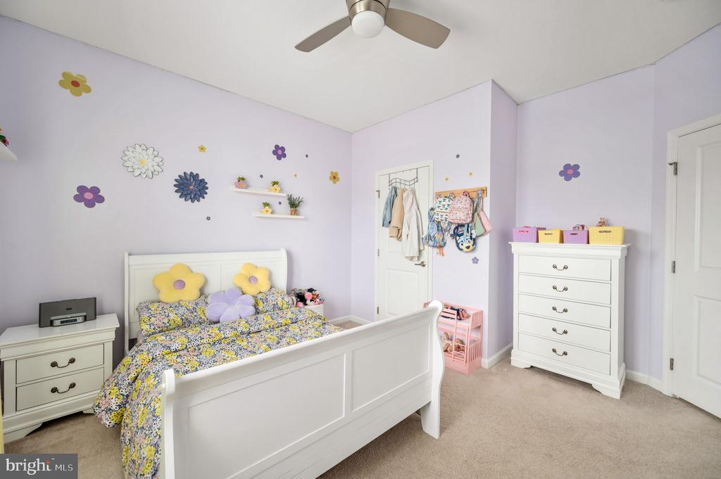 6708 NINTH CORPS LN, SPOTSYLVANIA, Virginia 22553, 4 Bedrooms Bedrooms, ,3 BathroomsBathrooms,Residential,6708 NINTH CORPS LN,VASP2033076 MLS # VASP2033076