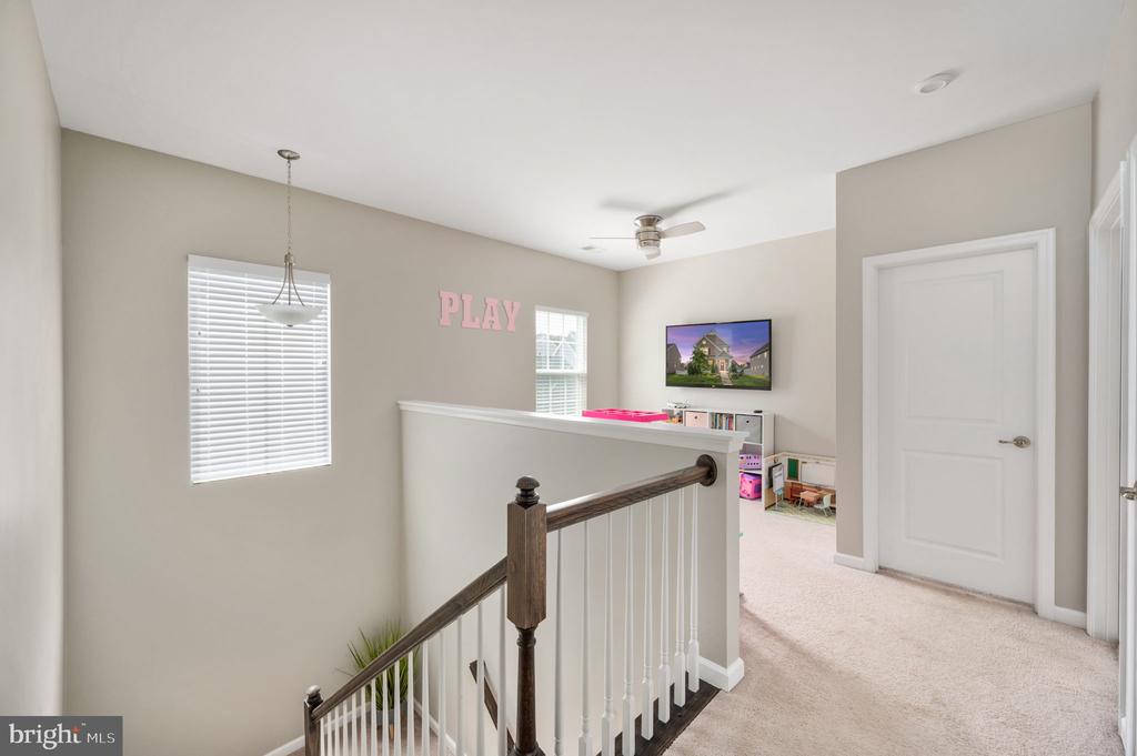 6708 NINTH CORPS LN, SPOTSYLVANIA, Virginia 22553, 4 Bedrooms Bedrooms, ,3 BathroomsBathrooms,Residential,6708 NINTH CORPS LN,VASP2033076 MLS # VASP2033076