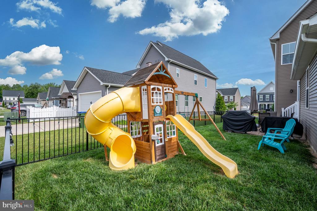 6708 NINTH CORPS LN, SPOTSYLVANIA, Virginia 22553, 4 Bedrooms Bedrooms, ,3 BathroomsBathrooms,Residential,6708 NINTH CORPS LN,VASP2033076 MLS # VASP2033076