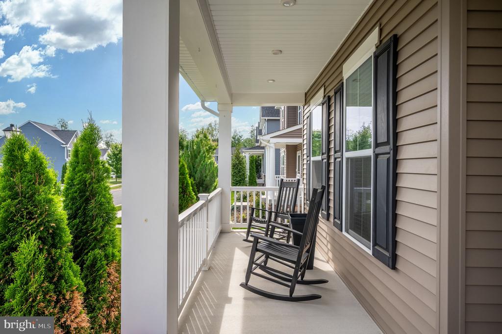 6708 NINTH CORPS LN, SPOTSYLVANIA, Virginia 22553, 4 Bedrooms Bedrooms, ,3 BathroomsBathrooms,Residential,6708 NINTH CORPS LN,VASP2033076 MLS # VASP2033076