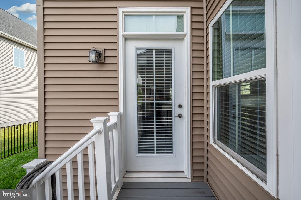 6708 NINTH CORPS LN, SPOTSYLVANIA, Virginia 22553, 4 Bedrooms Bedrooms, ,3 BathroomsBathrooms,Residential,6708 NINTH CORPS LN,VASP2033076 MLS # VASP2033076