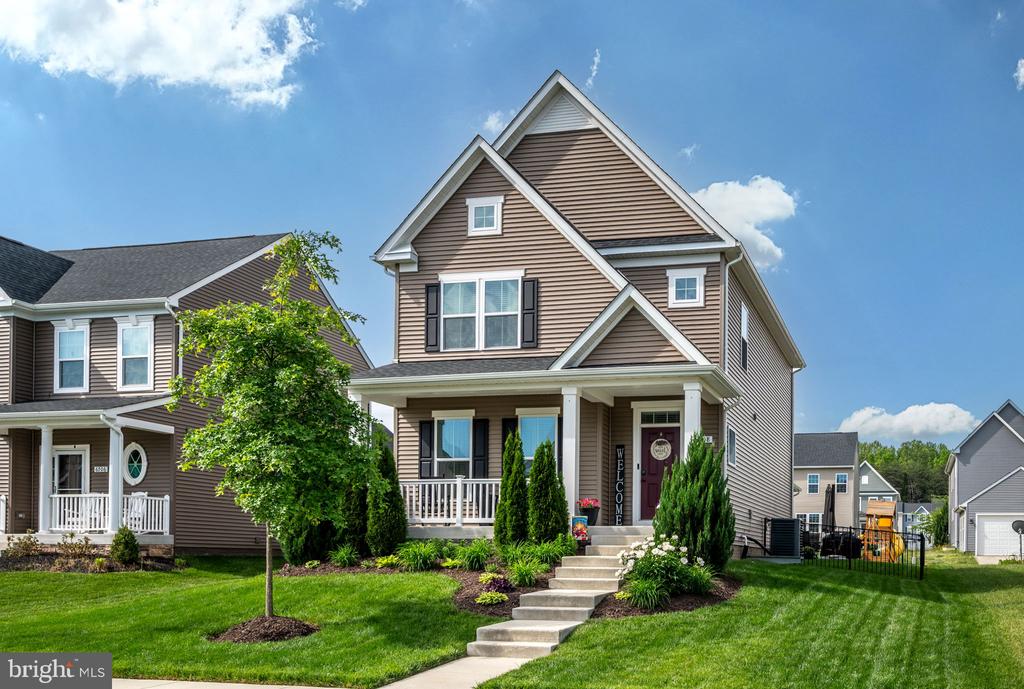 6708 NINTH CORPS LN, SPOTSYLVANIA, Virginia 22553, 4 Bedrooms Bedrooms, ,3 BathroomsBathrooms,Residential,6708 NINTH CORPS LN,VASP2033076 MLS # VASP2033076