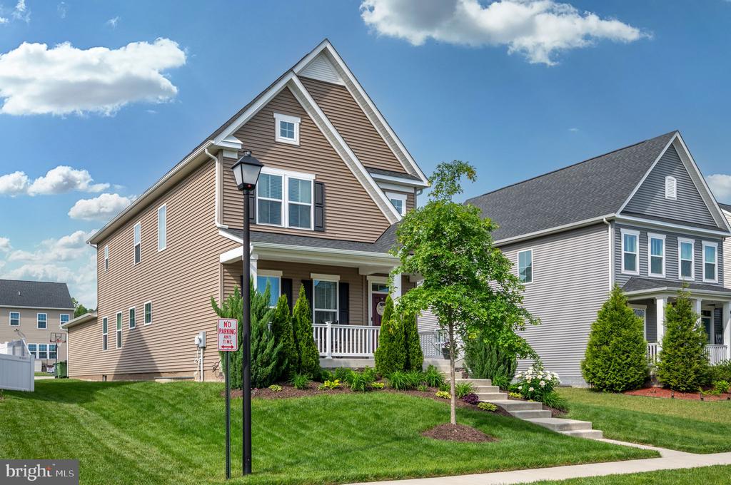 6708 NINTH CORPS LN, SPOTSYLVANIA, Virginia 22553, 4 Bedrooms Bedrooms, ,3 BathroomsBathrooms,Residential,6708 NINTH CORPS LN,VASP2033076 MLS # VASP2033076