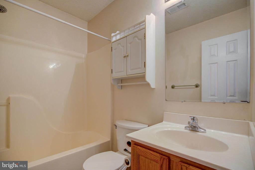 756 RIPPLEBROOK DR, CULPEPER, Virginia 22701, 3 Bedrooms Bedrooms, ,2 BathroomsBathrooms,Residential,756 RIPPLEBROOK DR,VACU2010586 MLS # VACU2010586