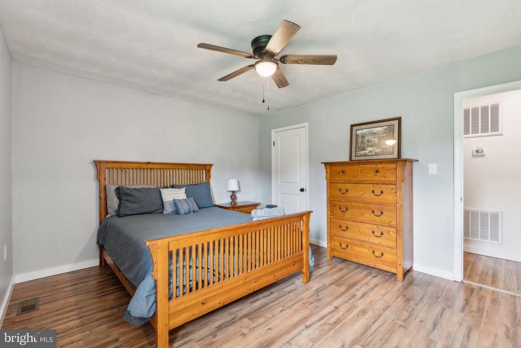 120 JESSIE MAE LN, LURAY, Virginia 22835, 3 Bedrooms Bedrooms, ,2 BathroomsBathrooms,Residential,120 JESSIE MAE LN,VAPA2004882 MLS # VAPA2004882