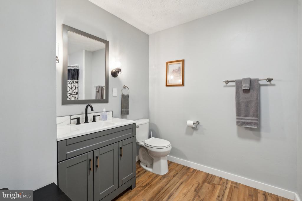 120 JESSIE MAE LN, LURAY, Virginia 22835, 3 Bedrooms Bedrooms, ,2 BathroomsBathrooms,Residential,120 JESSIE MAE LN,VAPA2004882 MLS # VAPA2004882
