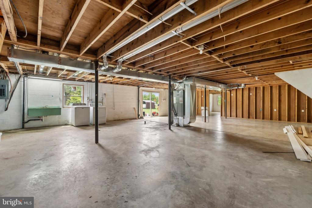 120 JESSIE MAE LN, LURAY, Virginia 22835, 3 Bedrooms Bedrooms, ,2 BathroomsBathrooms,Residential,120 JESSIE MAE LN,VAPA2004882 MLS # VAPA2004882
