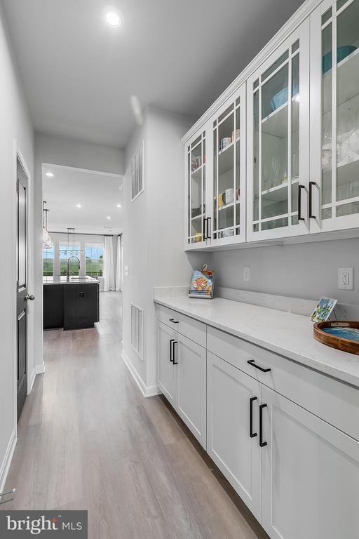 10115 PREMIER ST, FREDERICKSBURG, Virginia 22408, 5 Bedrooms Bedrooms, ,4 BathroomsBathrooms,Residential,10115 PREMIER ST,VASP2033004 MLS # VASP2033004