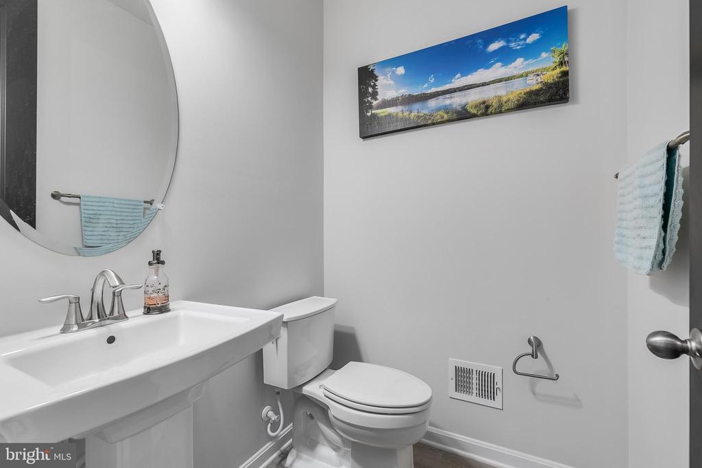10115 PREMIER ST, FREDERICKSBURG, Virginia 22408, 5 Bedrooms Bedrooms, ,4 BathroomsBathrooms,Residential,10115 PREMIER ST,VASP2033004 MLS # VASP2033004
