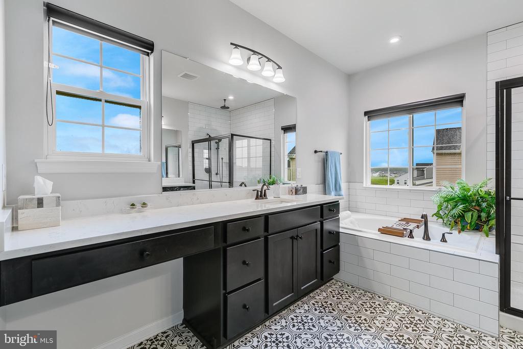 10115 PREMIER ST, FREDERICKSBURG, Virginia 22408, 5 Bedrooms Bedrooms, ,4 BathroomsBathrooms,Residential,10115 PREMIER ST,VASP2033004 MLS # VASP2033004