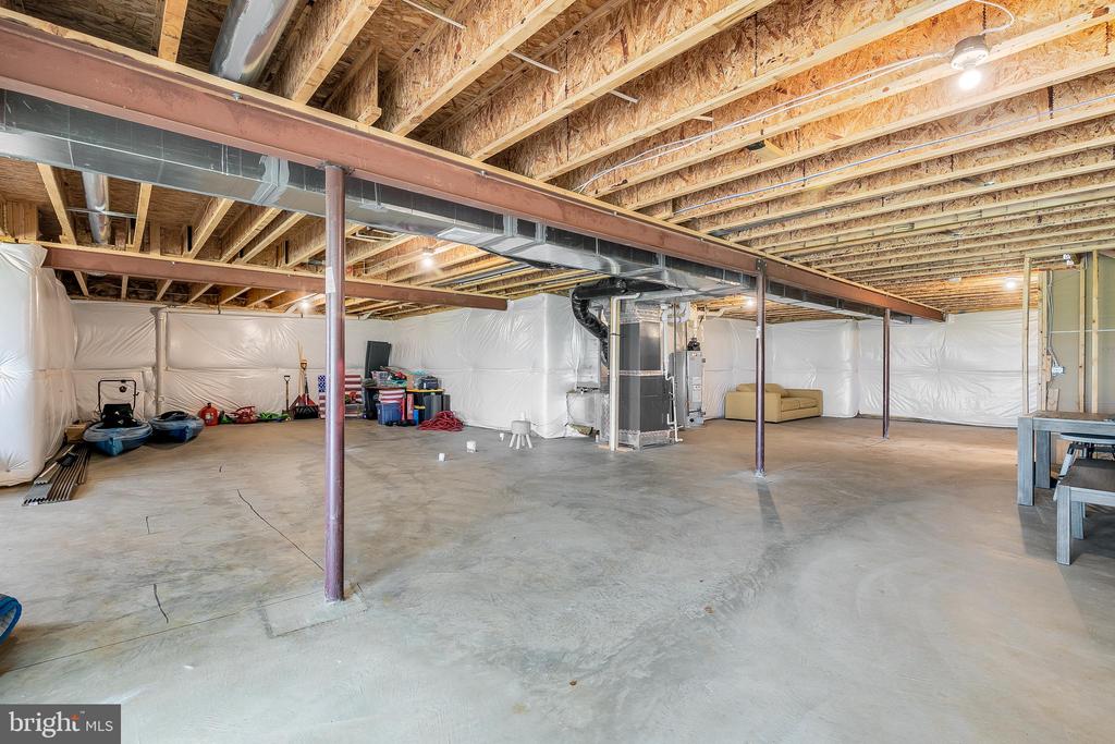 10115 PREMIER ST, FREDERICKSBURG, Virginia 22408, 5 Bedrooms Bedrooms, ,4 BathroomsBathrooms,Residential,10115 PREMIER ST,VASP2033004 MLS # VASP2033004