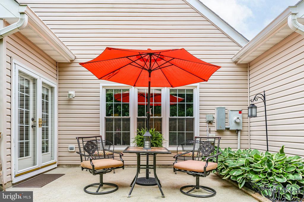 12006 MEADOW BRANCH WAY, FREDERICKSBURG, Virginia 22407, 2 Bedrooms Bedrooms, ,2 BathroomsBathrooms,Residential,12006 MEADOW BRANCH WAY,VASP2033130 MLS # VASP2033130